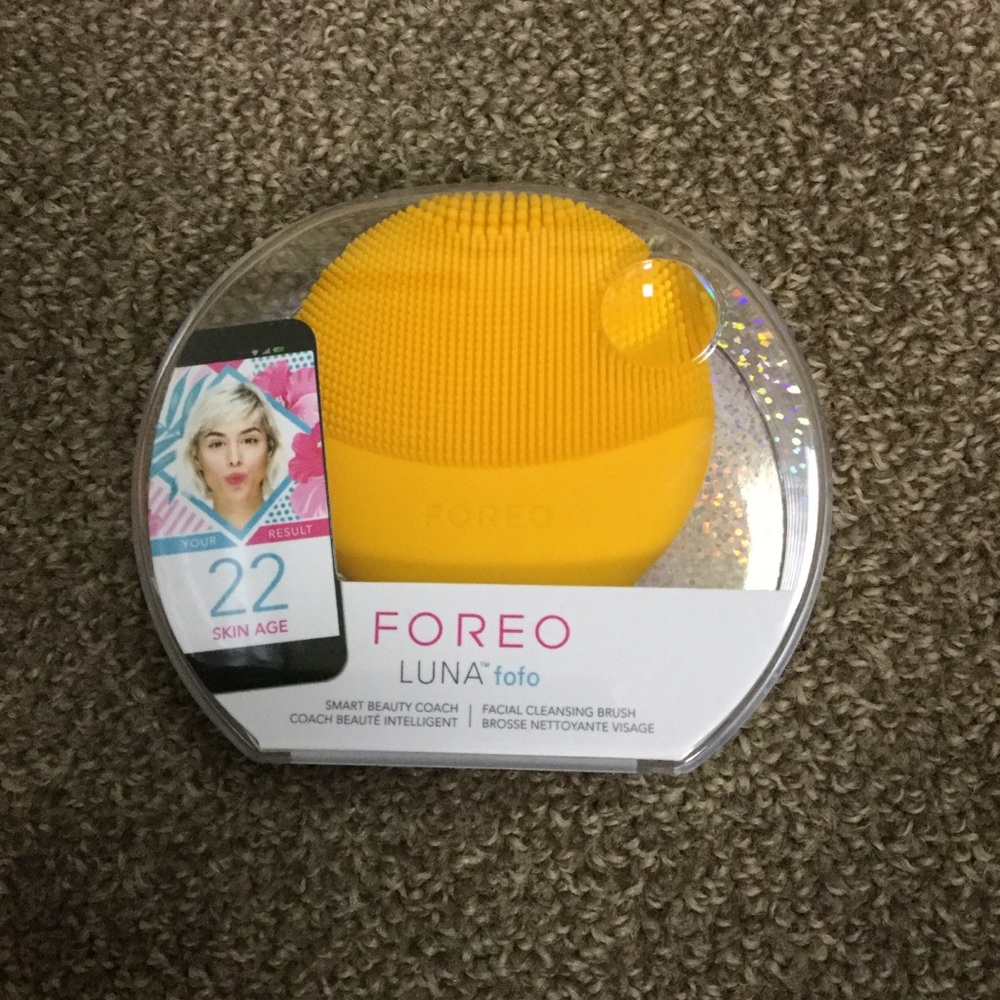 FOREO Luna (New) - Picture 1 of 3